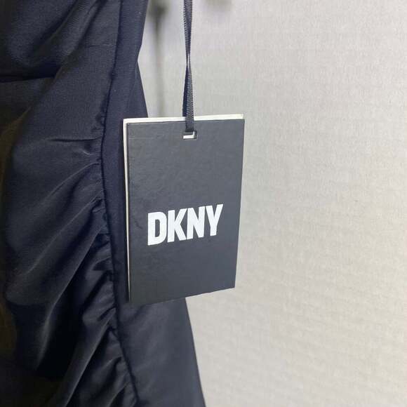 DKNY Solid Bandeau Bow-Front Tankini Top MSRP $88 Size M NWT - Picture 2 of 4